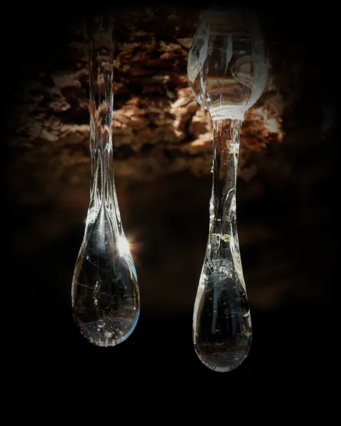 Resin, falling